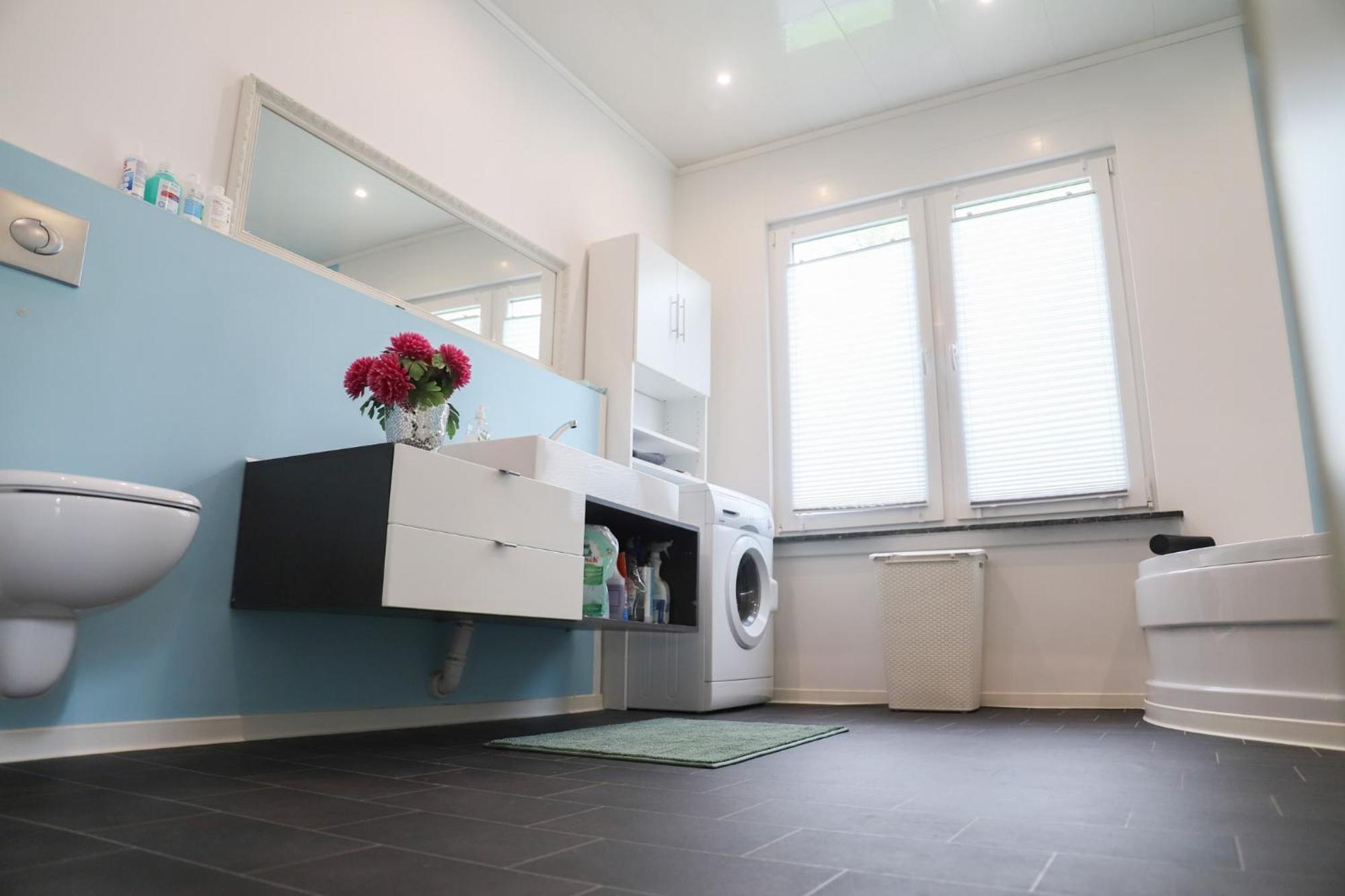 Ferienwohnung Gemuetliches Familienhaus - Fuehlt Euch Wohl Oldenburg Exterior foto